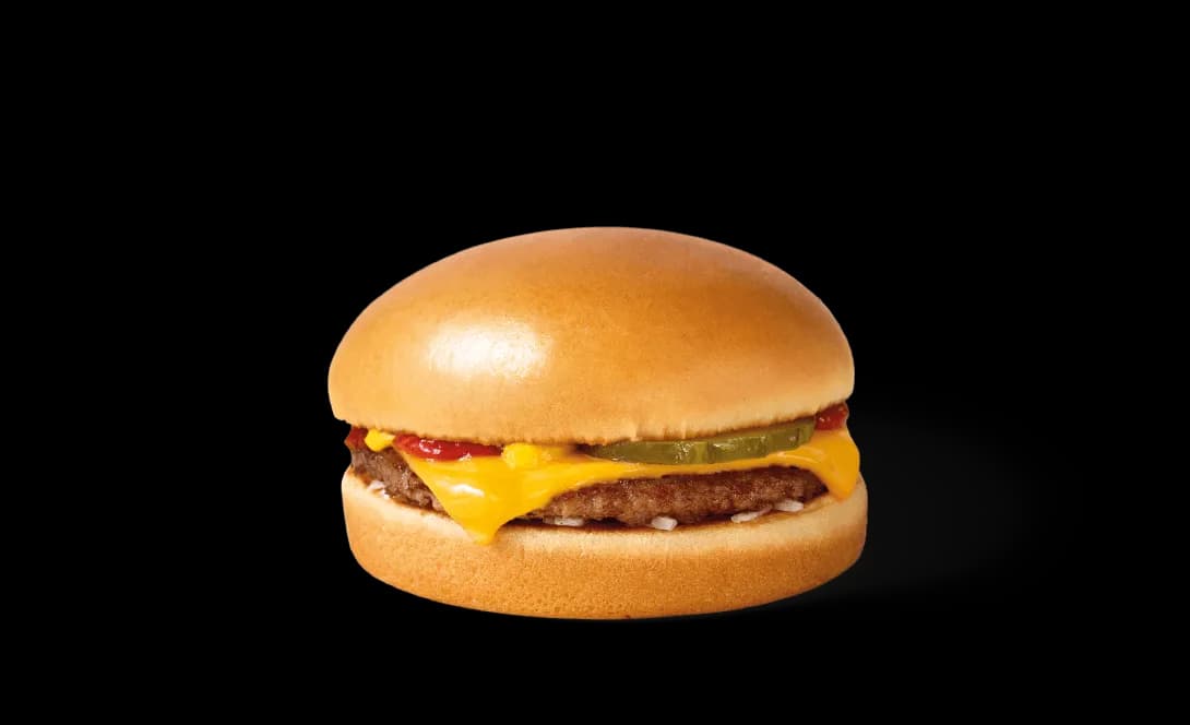 Ile kosztuje hamburger w Mc? Zaskakujące ceny w różnych miastach!