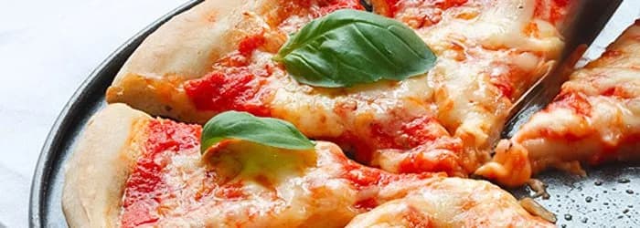 Jak zrobić pizzę margherita – prosty przepis na idealną pizzę w domu