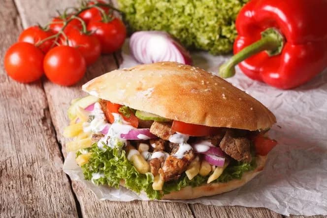 Czy kebab jest lekkostrawny? Oto co powinieneś wiedzieć o trawieniu