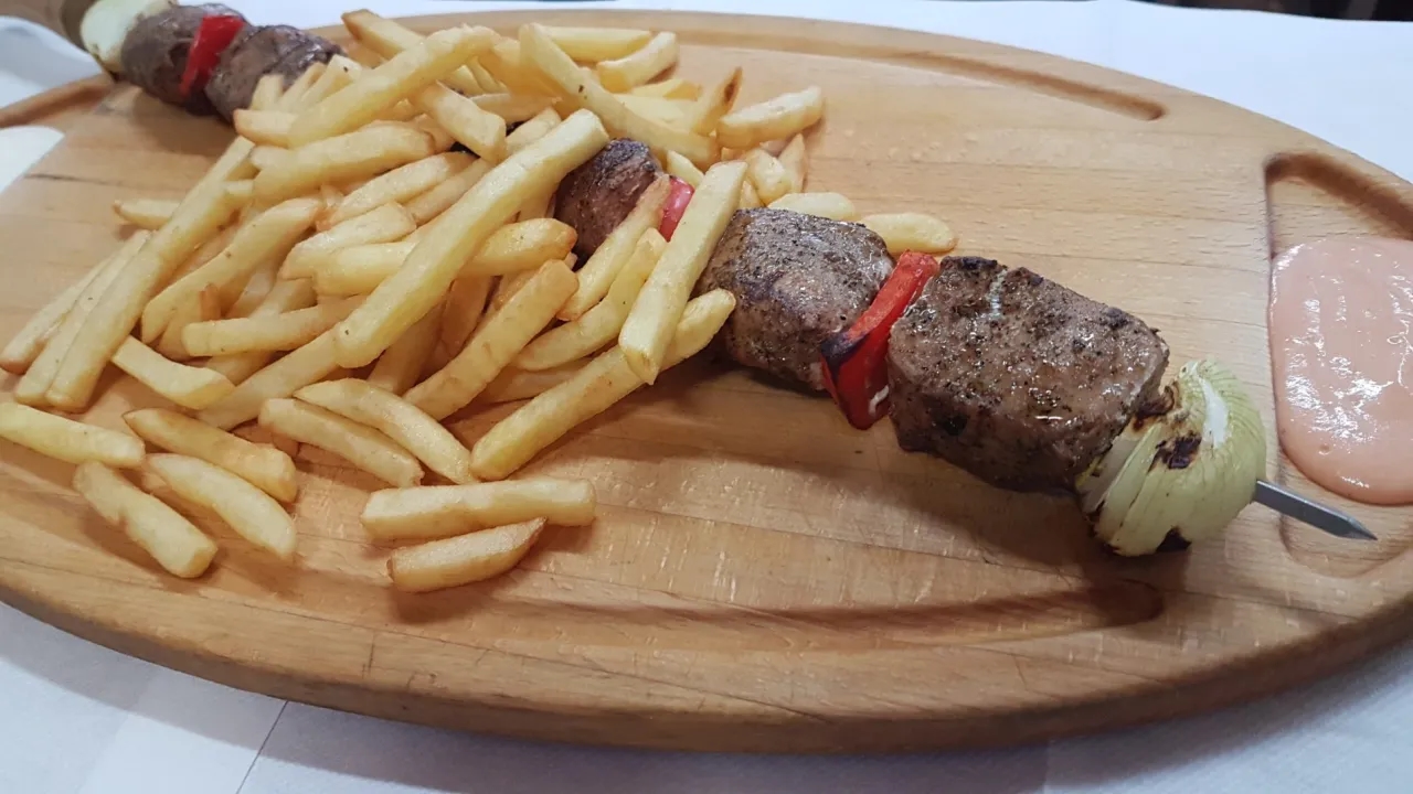 Czarda Grill menu: odkryj smaki i ceny, które Cię zaskoczą