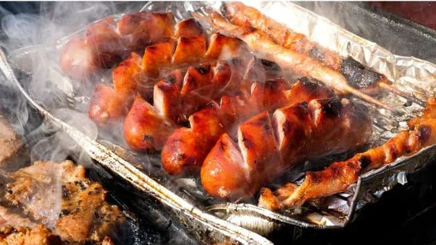 Jak folia na grilla może uratować Twoje potrawy przed przypaleniem